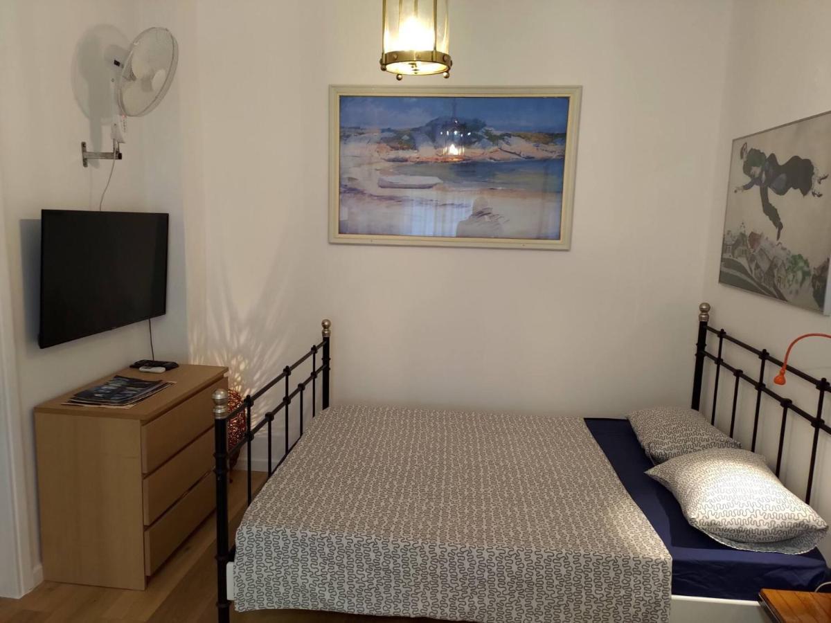 Promenade Apartment With Sea View Салоники Экстерьер фото
