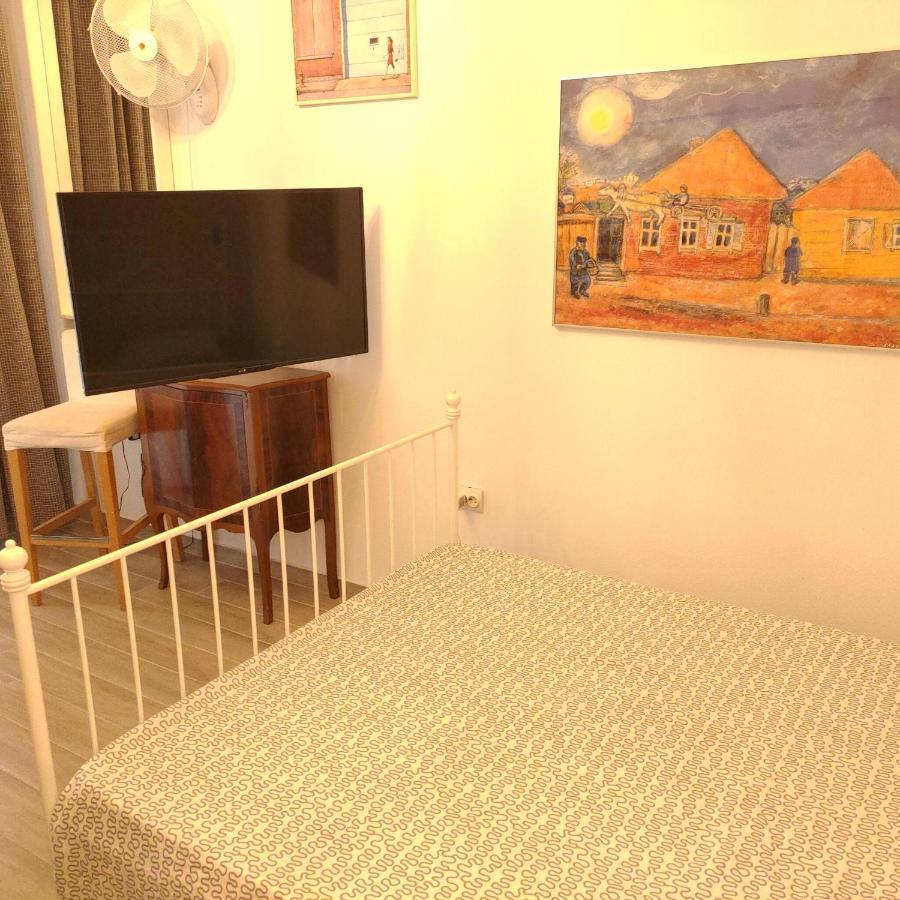 Promenade Apartment With Sea View Салоники Экстерьер фото